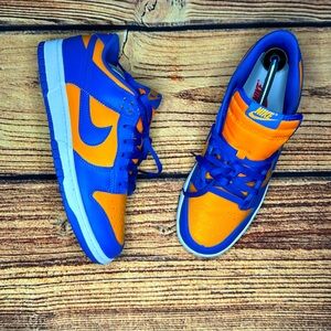 Nike Dunk Low “Knicks”